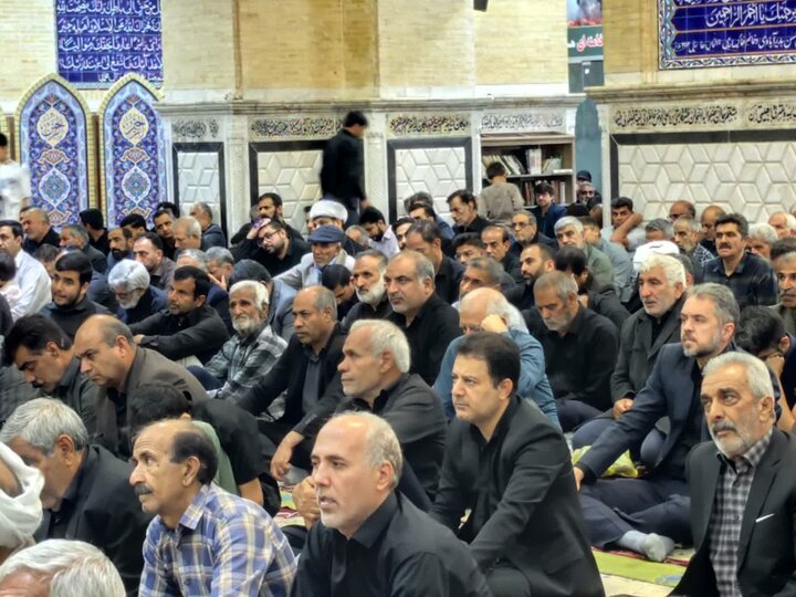 تصاویر/ اقامه نماز جمعه در شهر بم