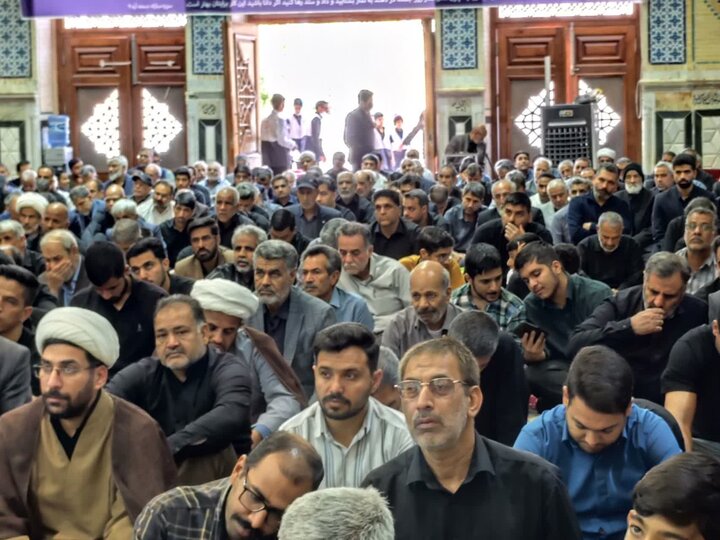 تصاویر/ اقامه نماز جمعه در شهر بم