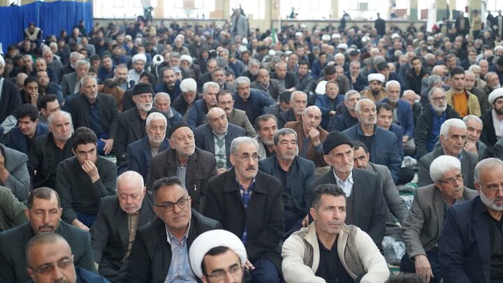 تصاویر/ اقامه آیین عبادی سیاسی نماز جمعه خوی