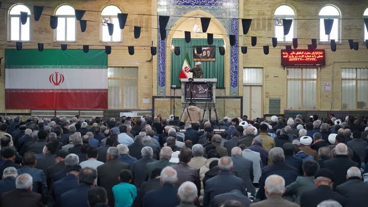 تصاویر/ اقامه آیین عبادی سیاسی نماز جمعه خوی