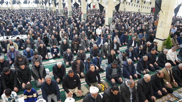 تصاویر/ اقامه آیین عبادی سیاسی نماز جمعه خوی