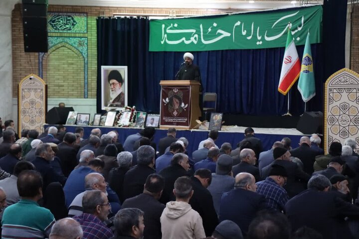 تصاویر/ اقامه نماز جمعه در باقرشهر و کهریزک
