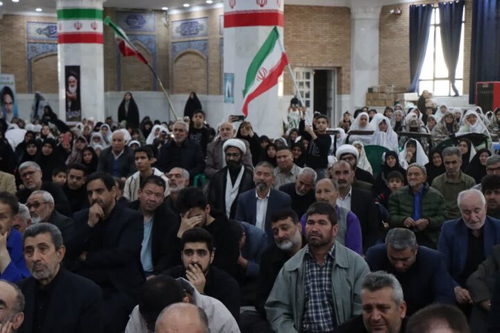 تصاویر/ اقامه نماز جمعه در باقرشهر و کهریزک