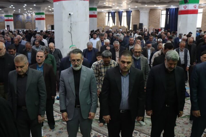 تصاویر/ اقامه نماز جمعه در باقرشهر و کهریزک