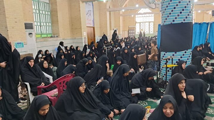 تصاویر/ اقامه نماز جمعه در شهر انار