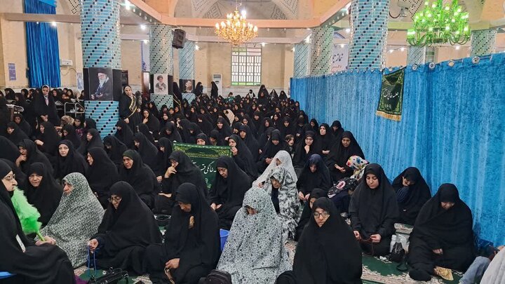تصاویر/ اقامه نماز جمعه در شهر انار