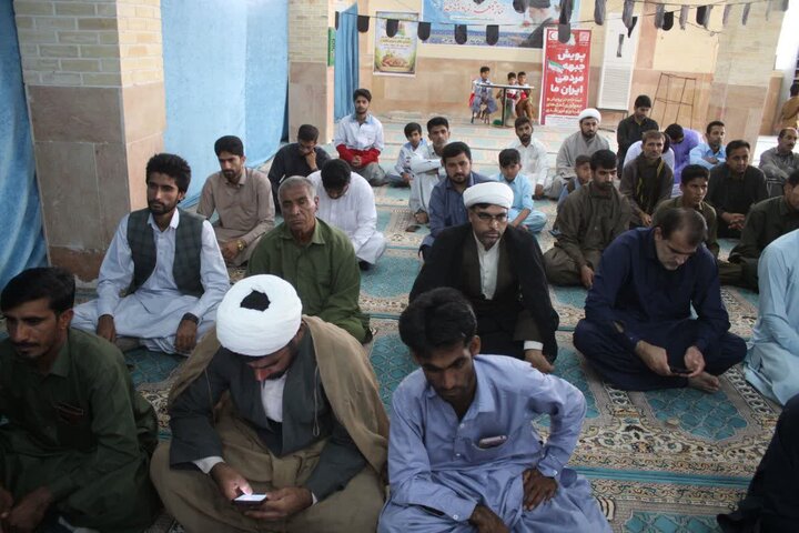 تصاویر/ اقامه نماز جمعه در شهر جازموریان