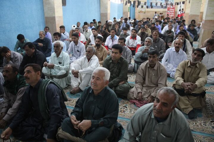 تصاویر/ اقامه نماز جمعه در شهر جازموریان
