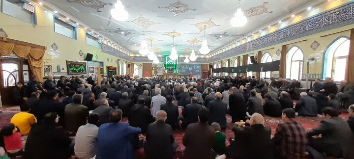 تصاویر / اقامه نماز عبادی سیاسی شهرستان اسکو