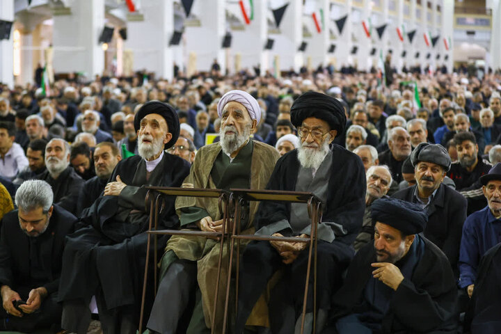 تصاویر / اقامه نماز عبادی سیاسی شهرستان تبریز