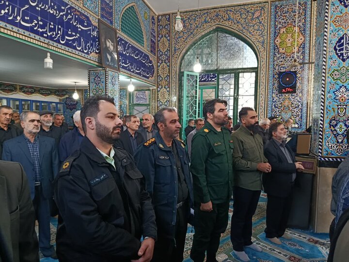 تصاویر / برگزاری نماز دشمن شکن و وحدت بخش نماز جمعه در بخش لاریجان شهرستان آمل به امامت حجت الاسلام و المسلمین شکری