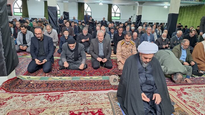 تصاویر / اقامه نماز عبادی سیاسی شهرستان ترکمنچای