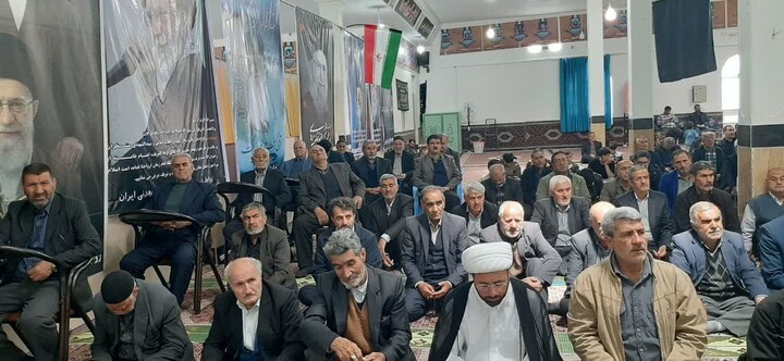تصاویر / اقامه نماز عبادی سیاسی شهرستان دندی