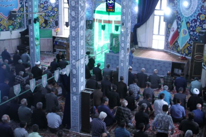 تصاویر/ اقامه نماز جمعه در شهر چترود