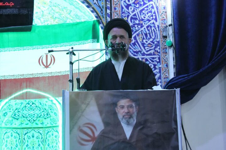 تصاویر/ اقامه نماز جمعه در شهر چترود