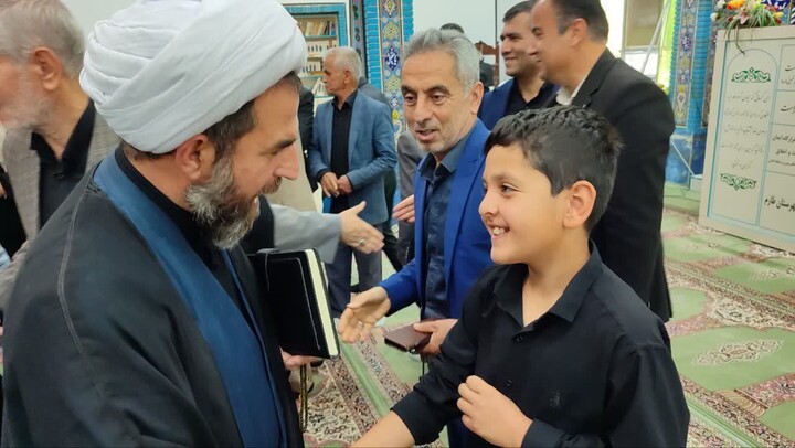 تصاویر / اقامه نماز عبادی سیاسی شهرستان طارم