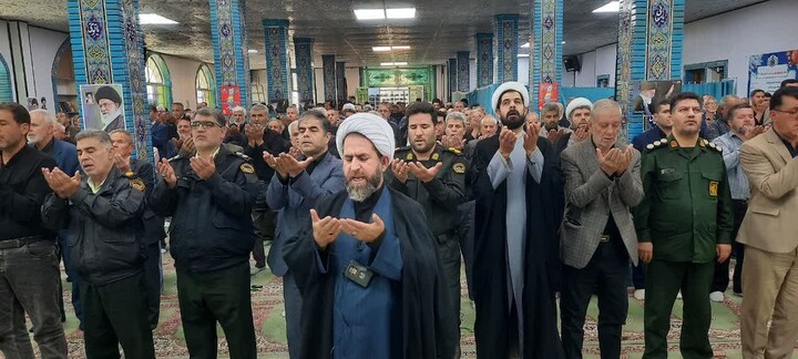تصاویر / اقامه نماز عبادی سیاسی شهرستان طارم