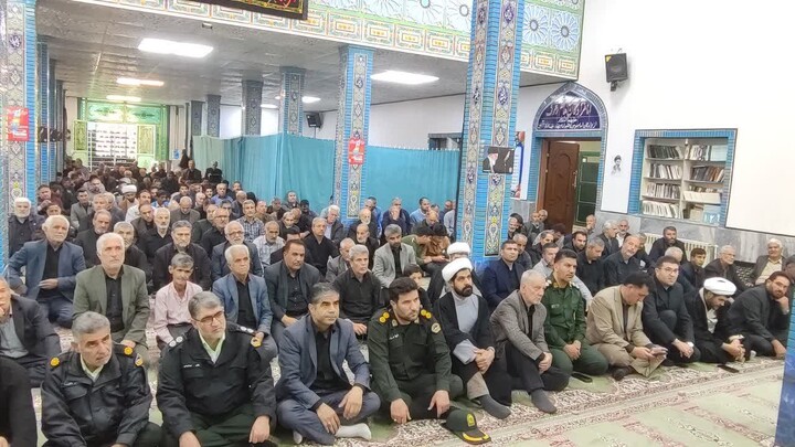 تصاویر / اقامه نماز عبادی سیاسی شهرستان طارم