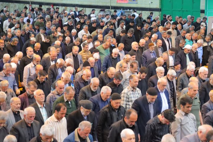 تصاویر/ اقامه نماز عبادی سیاسی جمعه در اسلامشهر