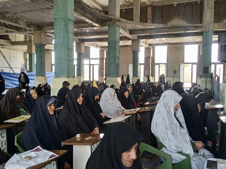 تصاویر/ اقامه نماز جمعه در شهر محی‌آباد