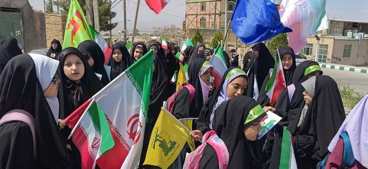 تصاویر/ کاروان دوچرخه سواری بچه های انقلابی شهر خانوک