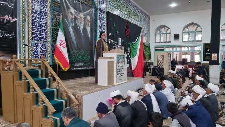 تصاویر| نماز جمعه عبادی ، سیاسی سربیشه