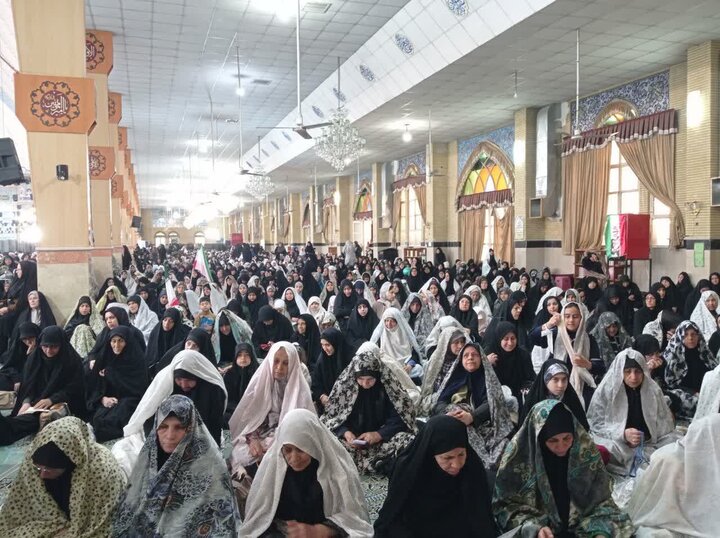 تصاویر/ اقامه نماز جمعه در پاکدشت