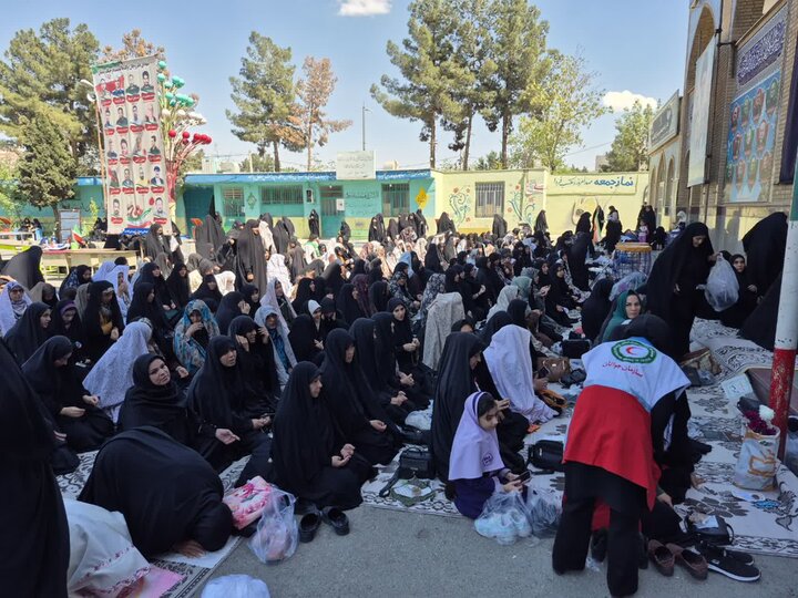 تصاویر/ اقامه نماز جمعه در پاکدشت