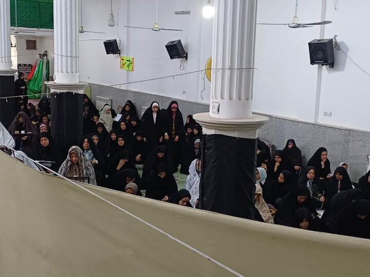 تصاویر/ اقامه نماز جمعه در امین‌شهر