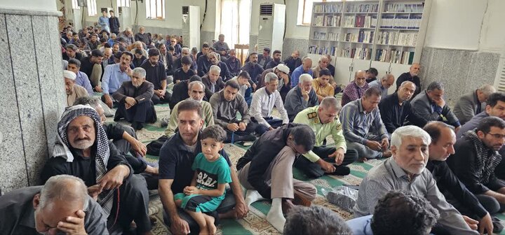 تصاویر/ اقامه نماز جمعه در شهر جیرفت