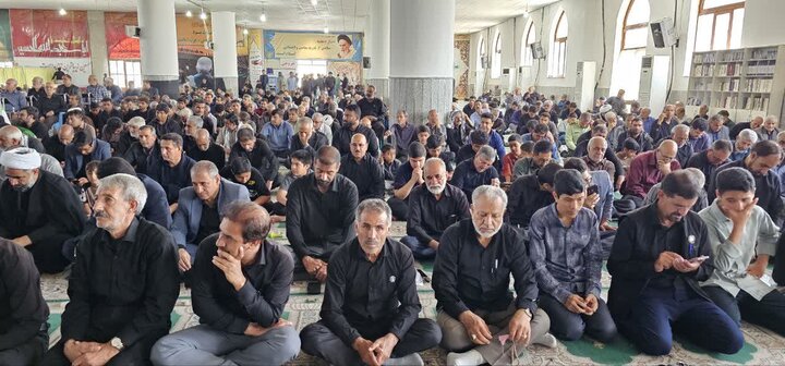 تصاویر/ اقامه نماز جمعه در شهر جیرفت