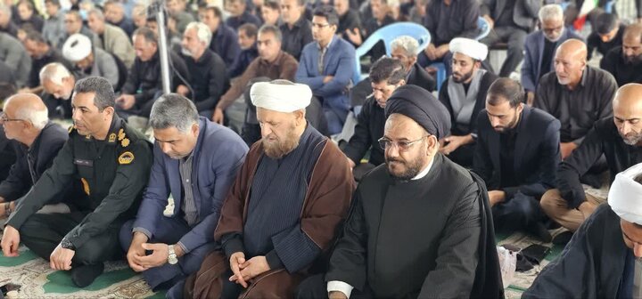 تصاویر/ اقامه نماز جمعه در شهر جیرفت