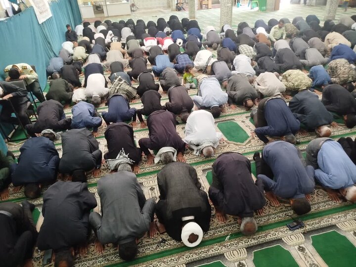 تصاویر/ اقامه نماز جمعه در شهر فاریاب