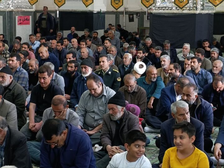 تصاویر/ اقامه نماز جمعه در شهر بردسیر