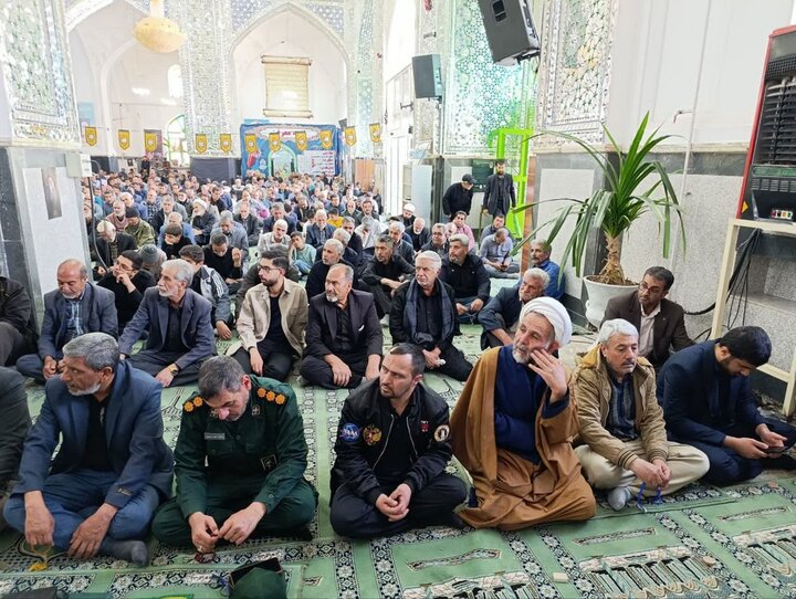 تصاویر/ اقامه نماز جمعه در شهر بردسیر