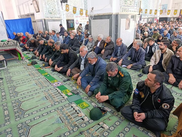 تصاویر/ اقامه نماز جمعه در شهر بردسیر