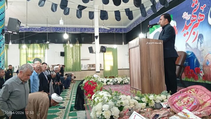 تصاویر/ اقامه نماز جمعه در شهر بهرمان