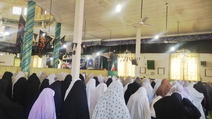 تصاویر/ اقامه نماز جمعه در شهر بهرمان