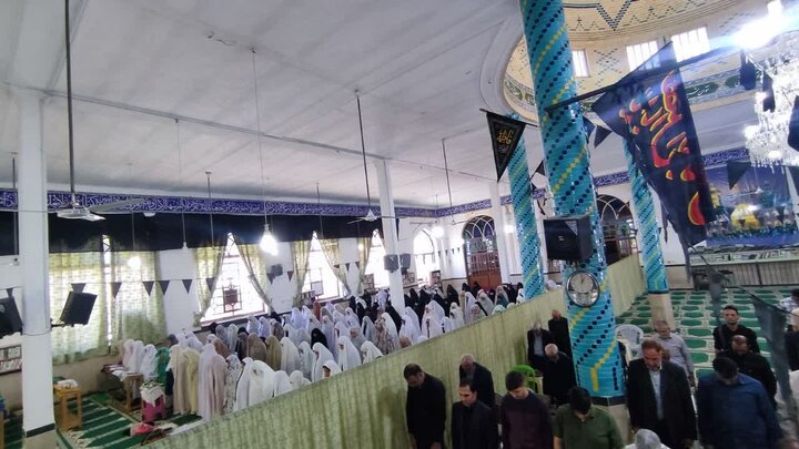 تصاویر/ اقامه نماز جمعه در شهر بهرمان