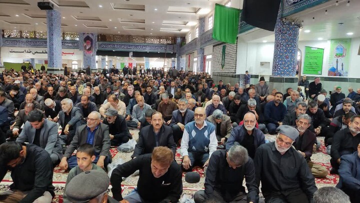 تصاویر| نماز جمعه عبادی سیاسی بیرجند
