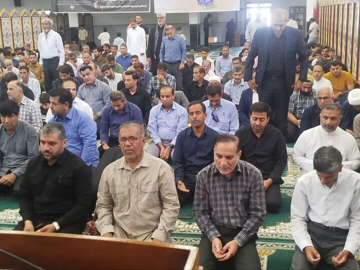 نماز جمعه عسلویه به روایت تصویر