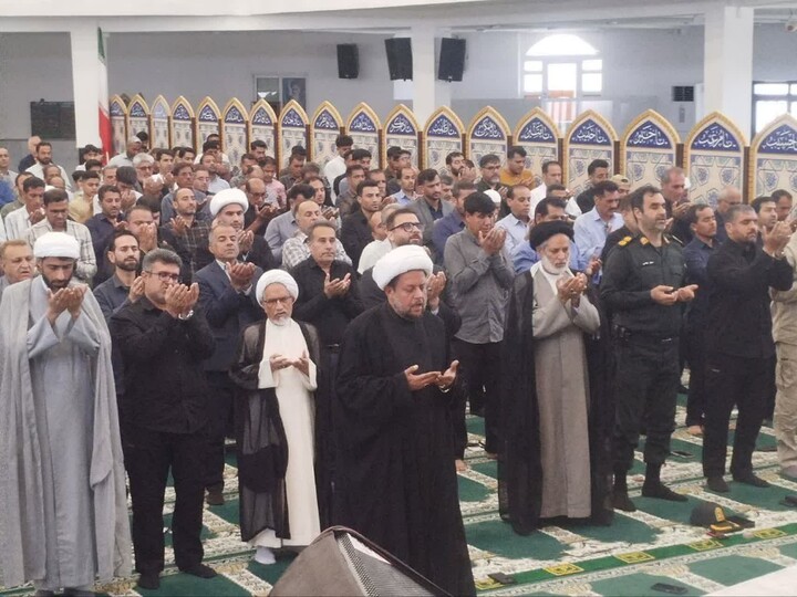 نماز جمعه عسلویه به روایت تصویر