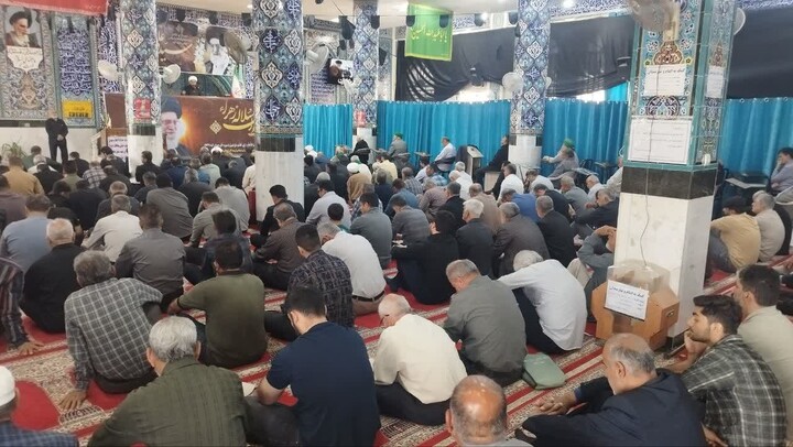 نماز جمعه دیلم به روایت تصویر