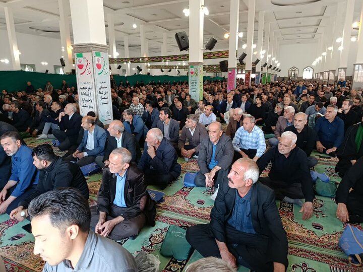 تصاویر/اقامه نماز عبادی سیاسی جمعه در ساوه