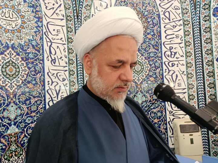 تصاویر/اقامه نماز عبادی سیاسی جمعه در ساوه