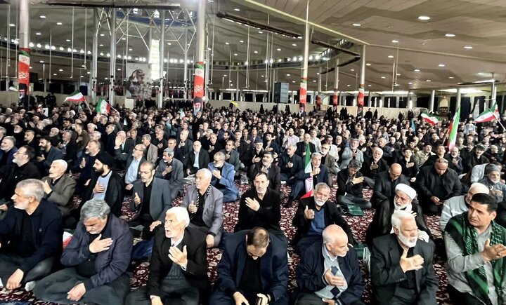 تصاویر/اقامه نماز عبادی سیاسی جمعه در اراک
