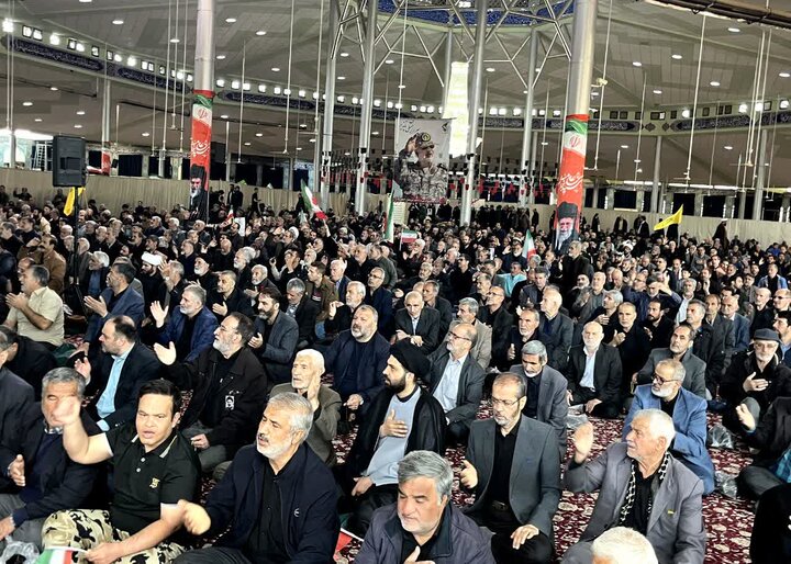 تصاویر/اقامه نماز عبادی سیاسی جمعه در اراک
