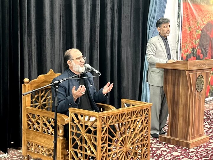 تصاویر/اقامه نماز عبادی سیاسی جمعه در اراک