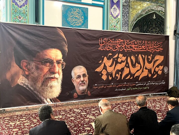 تصاویر/اقامه نماز عبادی سیاسی جمعه در اراک