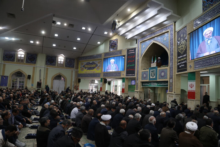 تصاویر / اقامه نماز جمعه همدان